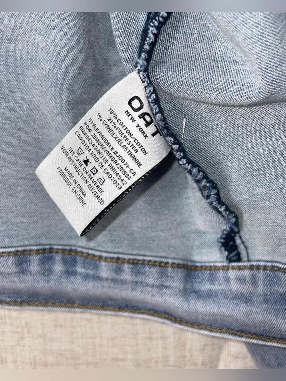 OAT New York Women’s S Hooded Cropped Denim Jacket Light Wash Boxy Relaxed Fit - Picture 11 of 13